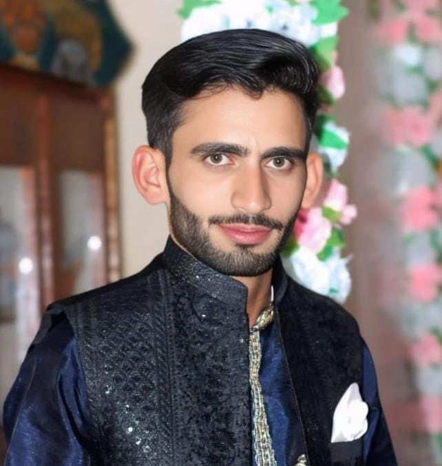 nadeem-abbasi -assistant-sale-executive